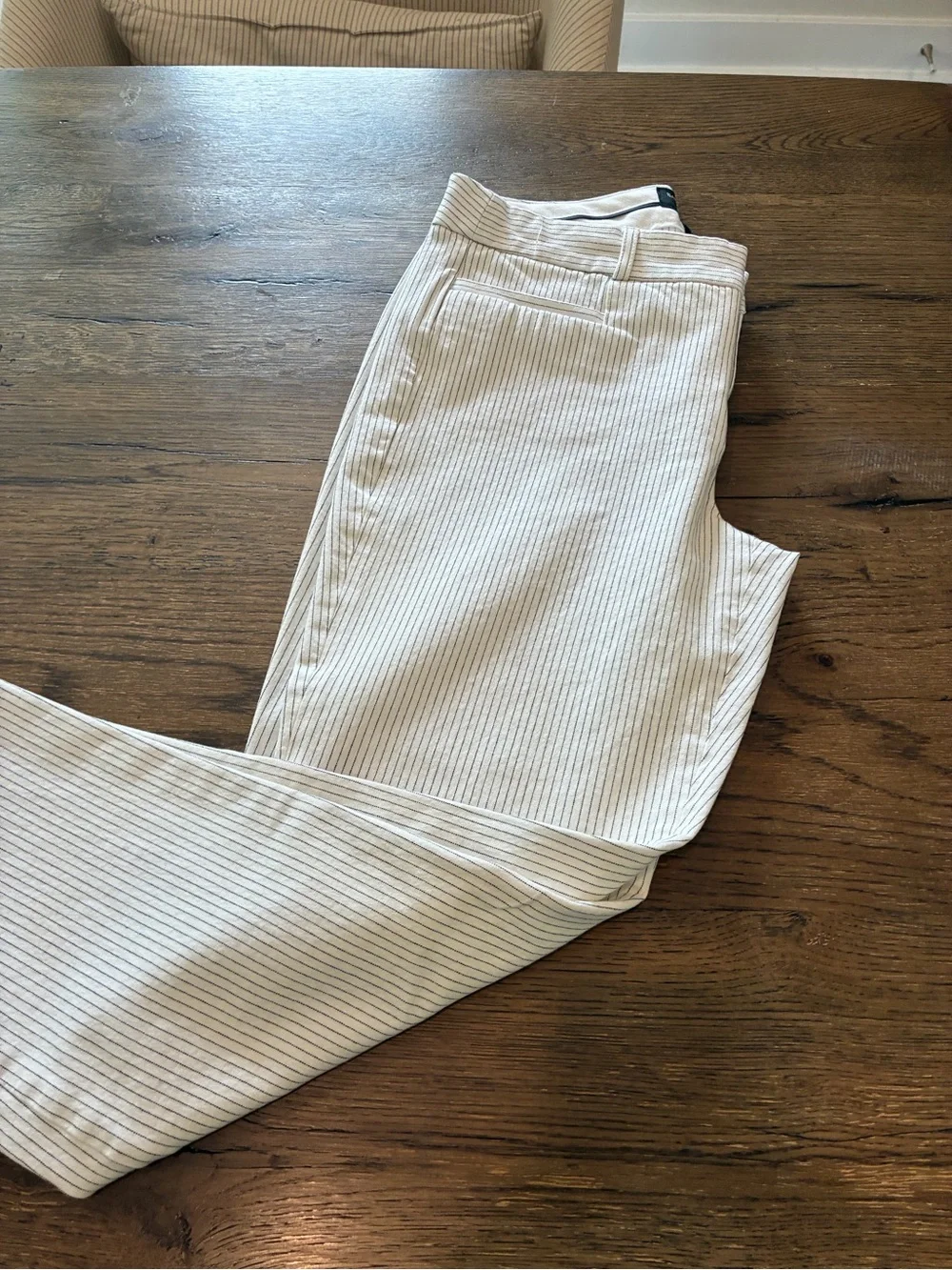 Banana Republic streamlined cropped